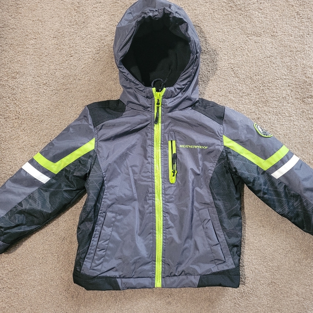 Weatherproof boys 3T Winter ski Jacket